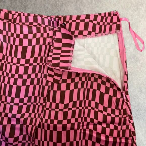 Missguided Mini Skirt - NEW --- STORE WIDE $5/$25 ITEM - - Picture 5 of 14